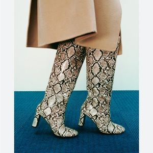NWT Zara leather snake print thigh high boots